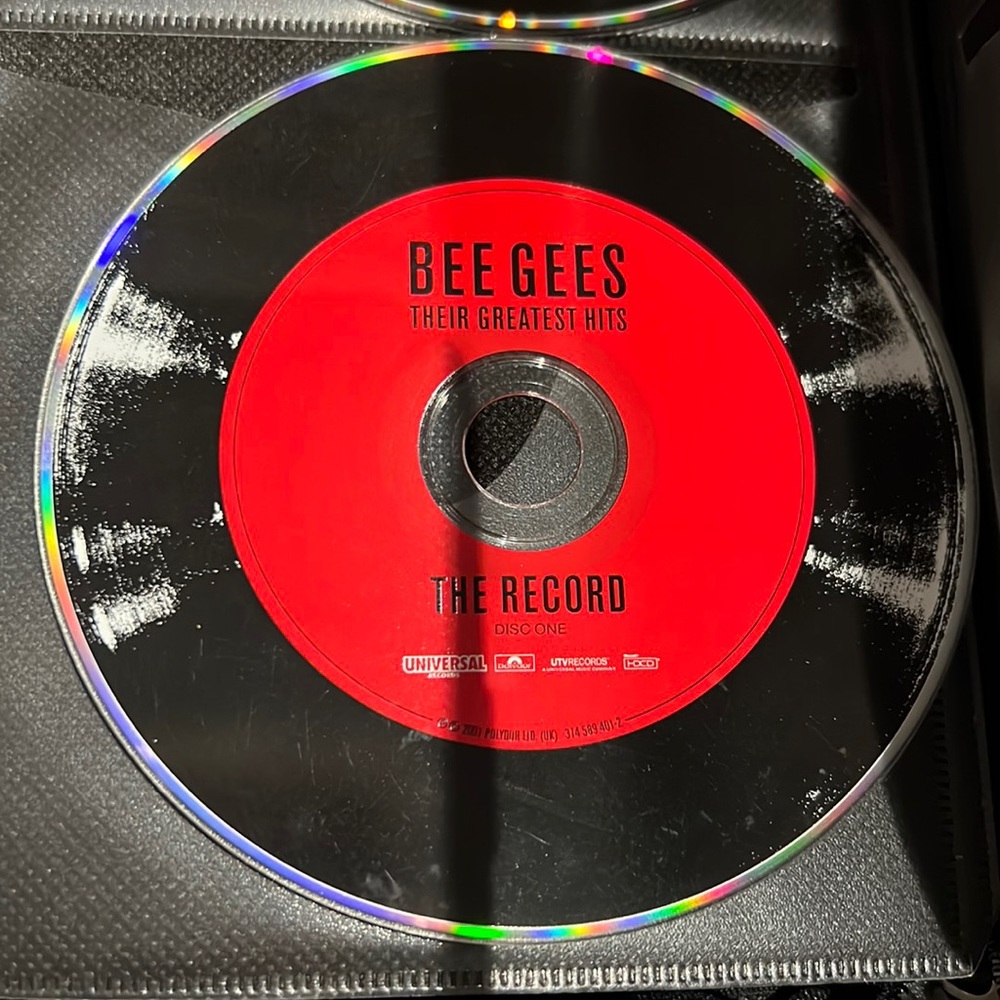 CD Bee Gees greatest hits. (2) disc set. Stores in body glove sleeve.
